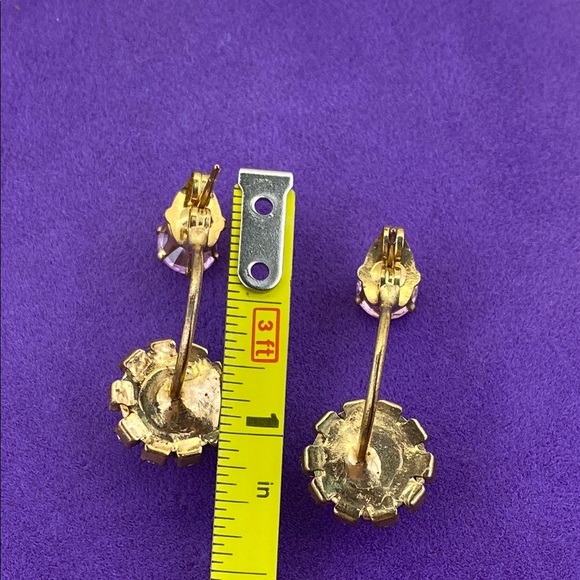 💛 Elegant Gold Plated Pink Crystal Earrings - Picture 4 of 5